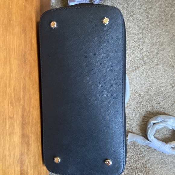 NWT Henri Bendel West 57th Satchel - Picture 9 of 9